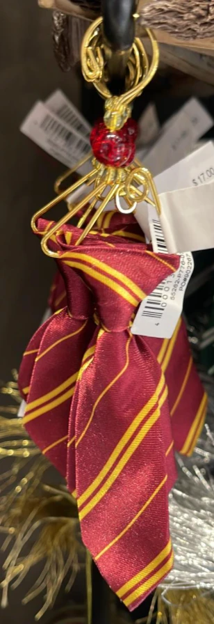Universal Studios Harry Potter Gryffindor Tie Christmas Ornament New With Tag 5 Universal Studios Harry Potter Gryffindor Tie Christmas Ornament New With Tag - Image 3
