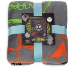 Disney Parks Nightmare Before Christmas Jack & Sally Throw Blanket New With Tag -Hallmark || Disney Shop 24843dbd cf24 5ca3 898b 954a101feee6