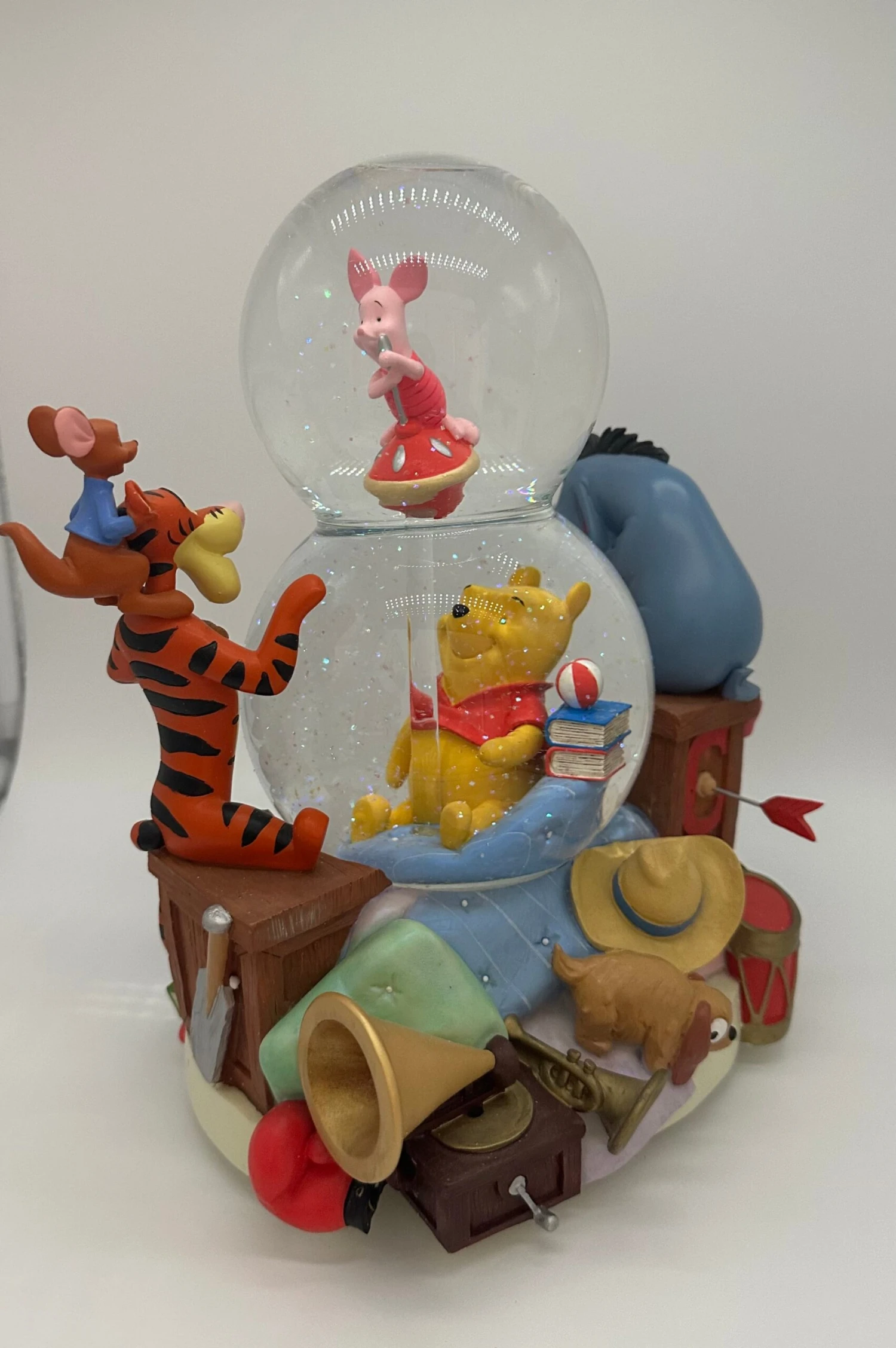 Disney Store Rare Christmas Winnie And Friends Play Room Musical Snowglobe New 3 Disney Store Rare Christmas Winnie And Friends Play Room Musical Snowglobe New