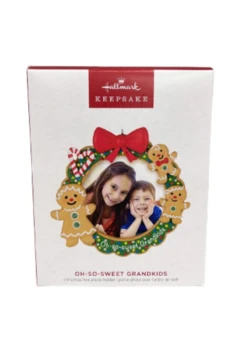Hallmark 2023 Keepsake Oh-So-Sweet Grandkids Christmas Photo Frame Ornament New -Hallmark || Disney Shop 7db1da1a e5d9 5d0a 82be ab6da6b587b6