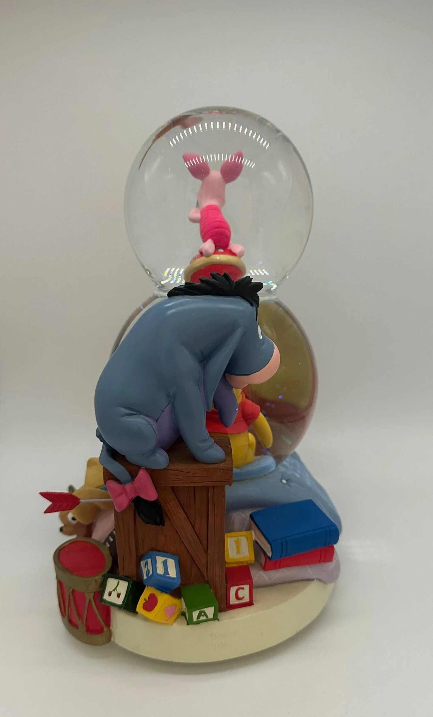 Disney Store Rare Christmas Winnie And Friends Play Room Musical Snowglobe New 4 Disney Store Rare Christmas Winnie And Friends Play Room Musical Snowglobe New - Image 2
